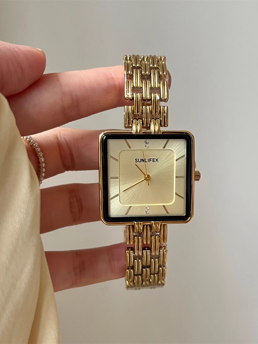 Luxury Watch In Hong Kong - 레트로 홍콩 스타일 대형 다이얼 고급