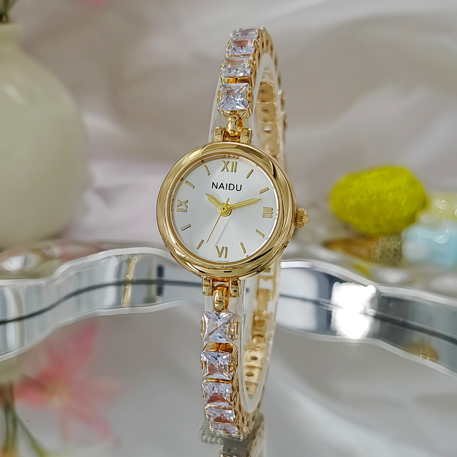 Luxury Watch Levels - 여성을 위한 새로운 패션 다이아몬드 장식