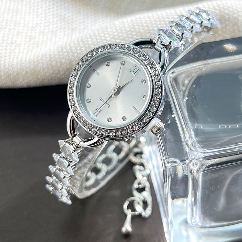 UTHAI CQ383 세련된 여성 시계 팔찌, 다이아몬 - Luxury Watch Lady 리뷰 및 가격