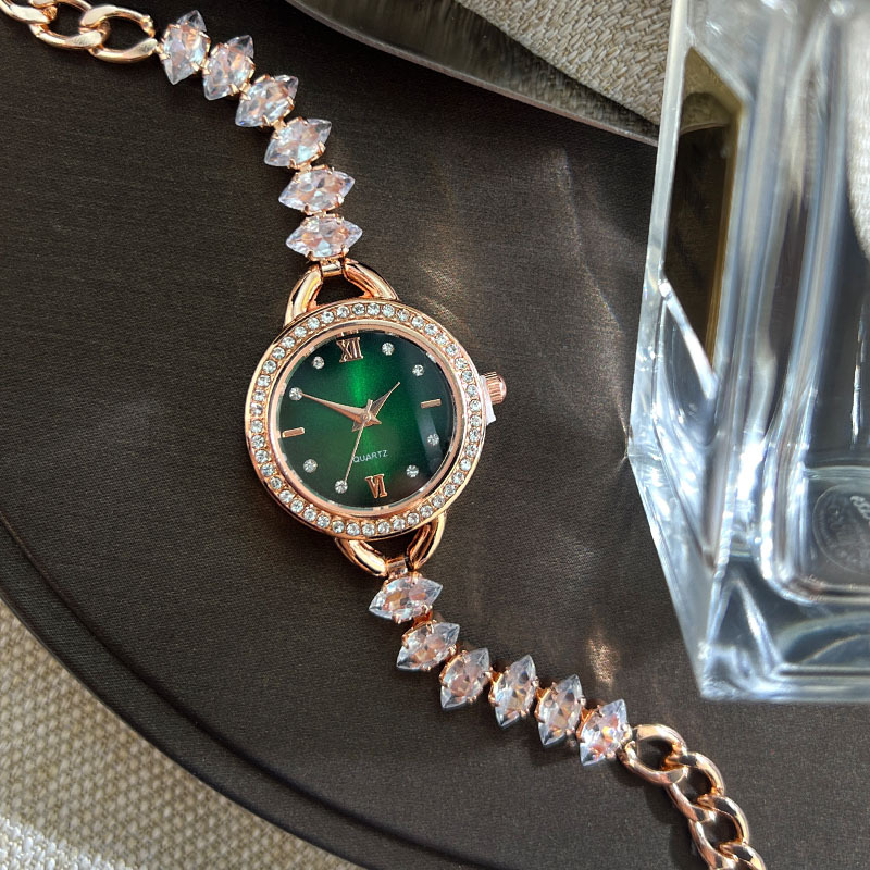 UTHAI CQ383 세련된 여성 시계 팔찌, 다이아몬 - Luxury Watch Lady 리뷰 및 가격