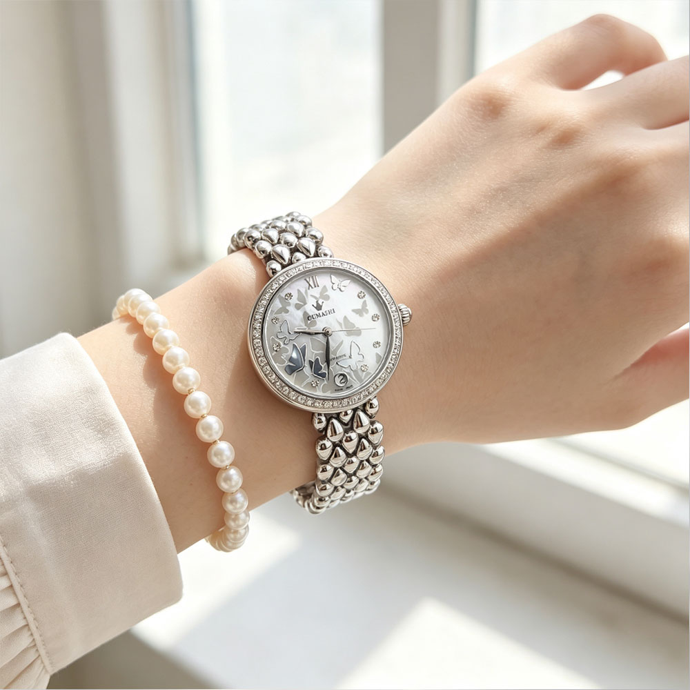 미요타 8215 오토매틱 무브먼트를 탑재한 고급 여성용 - Luxury Watch Lady 리뷰 및 가격